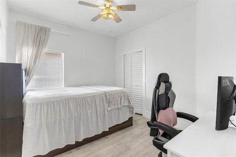 Villa ou maison à vendre à Kissimmee, Floride: 4 chambres, 235.04 m2 № 2208092 - photo 15