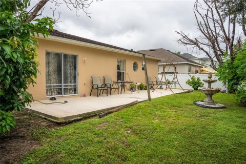Villa ou maison à vendre à Kissimmee, Floride: 4 chambres, 174.1 m2 № 2431147 - photo 22