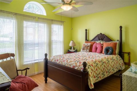 Villa ou maison à vendre à Kissimmee, Floride: 4 chambres, 174.1 m2 № 2431147 - photo 14