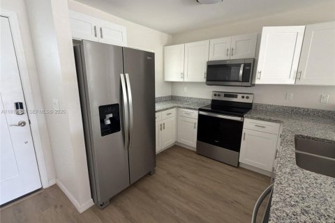 Propiedad comercial en venta en Sebring, Florida, 93.46 m2 № 1942944 - foto 27