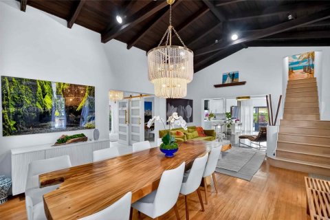 Casa en alquiler en Miami Shores, Florida, 3 dormitorios, 204.94 m2 № 1992154 - foto 8