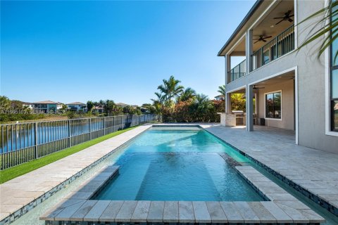 House in Parkland, Florida 5 bedrooms, 343.27 sq.m. № 2066141 - photo 12