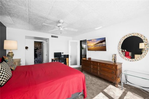 Condo in Fort Lauderdale, Florida, 2 bedrooms  № 1906278 - photo 10