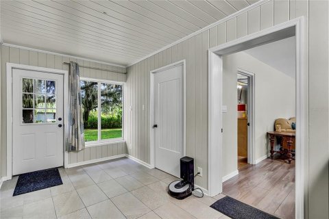 House in Geneva, Florida 3 bedrooms, 227.24 sq.m. № 1832121 - photo 8
