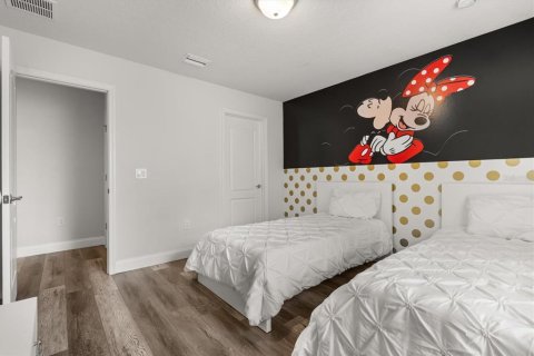 Casa en venta en Kissimmee, Florida, 6 dormitorios, 291.9 m2 № 1719171 - foto 25