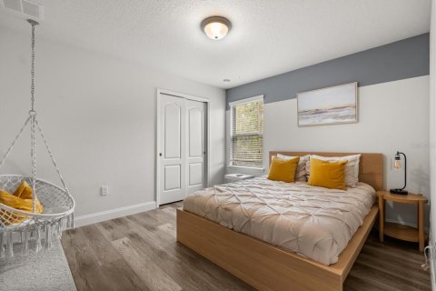 Casa en venta en Kissimmee, Florida, 6 dormitorios, 291.9 m2 № 1719171 - foto 30