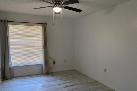Villa ou maison à louer à Holiday, Floride: 2 chambres, 76.64 m2 № 2099369 - photo 6