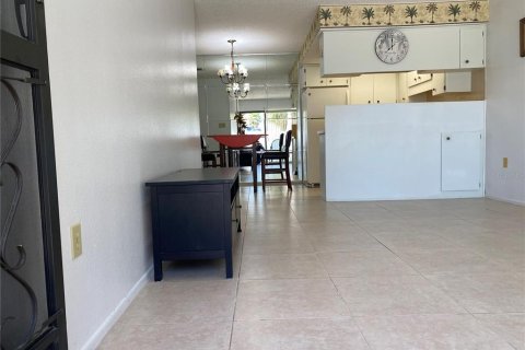 Villa ou maison à louer à Holiday, Floride: 2 chambres, 76.64 m2 № 2099369 - photo 7