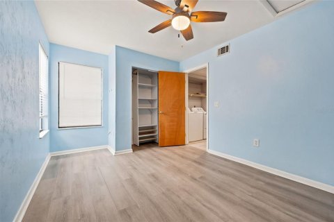 Adosado en venta en Gainesville, Florida, 2 dormitorios, 112.23 m2 № 2196242 - foto 9