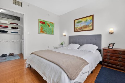 Купить кондоминиум в Майами, Флорида 1 спальня, 57.13м2, № 2040592 - фото 17