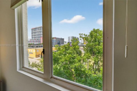 Купить кондоминиум в Майами, Флорида 1 спальня, 57.13м2, № 2040592 - фото 19