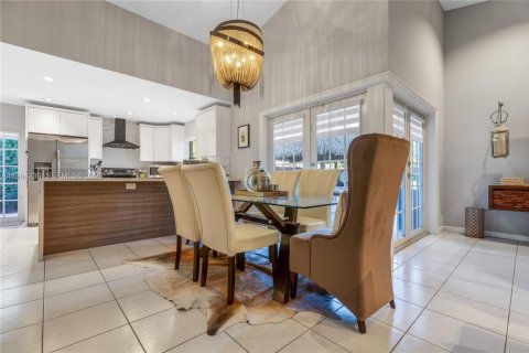 Купить виллу или дом в Майами, Флорида 3 спальни, 128.48м2, № 2050819 - фото 19