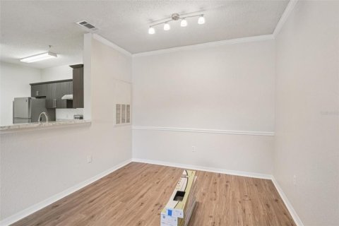 Condo in Tampa, Florida, 2 bedrooms  № 2096684 - photo 8