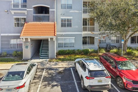 Condo in Tampa, Florida, 2 bedrooms  № 2096684 - photo 25