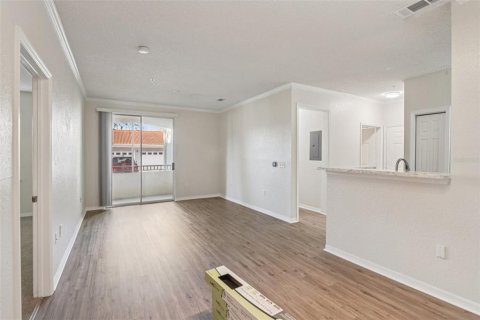 Condo in Tampa, Florida, 2 bedrooms  № 2096684 - photo 5
