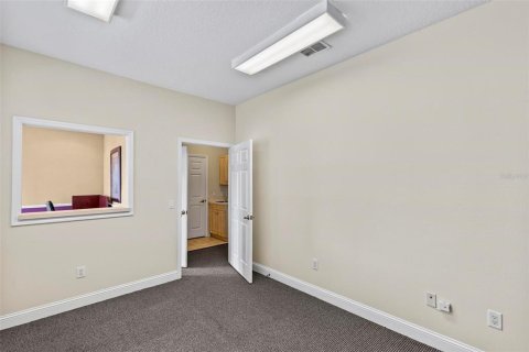 Propiedad comercial en venta en Palm Coast, Florida, 95.78 m2 № 1820721 - foto 12