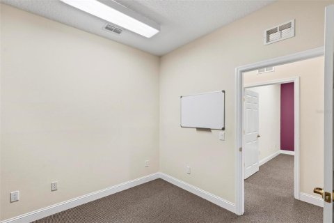 Propiedad comercial en venta en Palm Coast, Florida, 95.78 m2 № 1820721 - foto 18