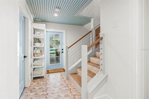 Casa en venta en Anna Maria, Florida, 5 dormitorios, 302.4 m2 № 1609609 - foto 19