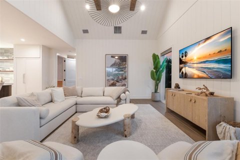 Casa en venta en Anna Maria, Florida, 5 dormitorios, 302.4 m2 № 1609609 - foto 7