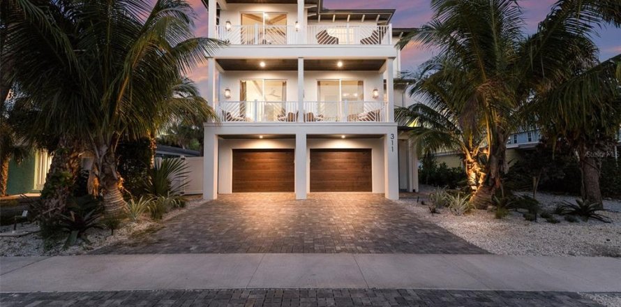 Casa en Anna Maria, Florida 5 dormitorios, 302.4 m2 № 1609609