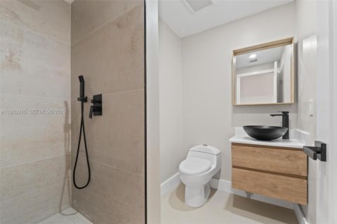 Casa en alquiler en Fort Lauderdale, Florida, 3 dormitorios, 144.74 m2 № 1990678 - foto 27