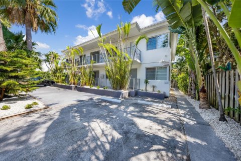 Apartamento en alquiler en Miami Beach, Florida, 2 dormitorios, 102.19 m2 № 1898354 - foto 13