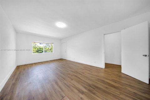 Appartement à louer à Miami Beach, Floride: 2 chambres, 102.19 m2 № 1898354 - photo 20