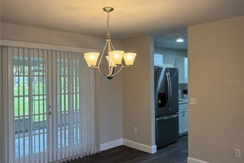 House in Palm Bay, Florida 3 bedrooms, 163.32 sq.m. № 1883333 - photo 4