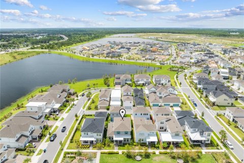 Villa ou maison à louer à Orlando, Floride: 4 chambres, 256.22 m2 № 1907453 - photo 3