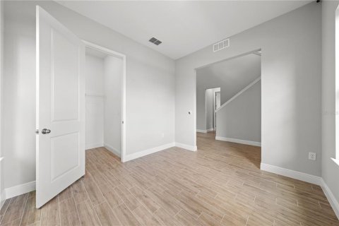 Villa ou maison à louer à Orlando, Floride: 4 chambres, 256.22 m2 № 1907453 - photo 11