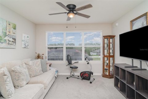 House in Auburndale, Florida 5 bedrooms, 297.29 sq.m. № 1802437 - photo 30