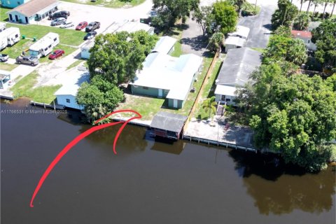 Villa ou maison à vendre à Okeechobee, Floride: 4 chambres № 1962818 - photo 28