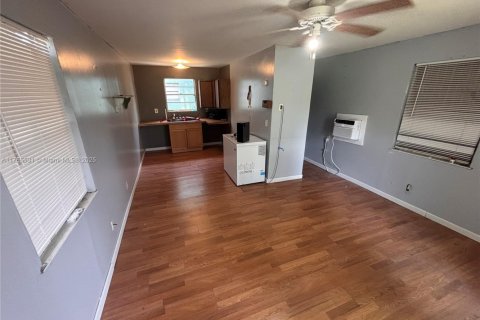 Villa ou maison à vendre à Okeechobee, Floride: 4 chambres № 1962818 - photo 25