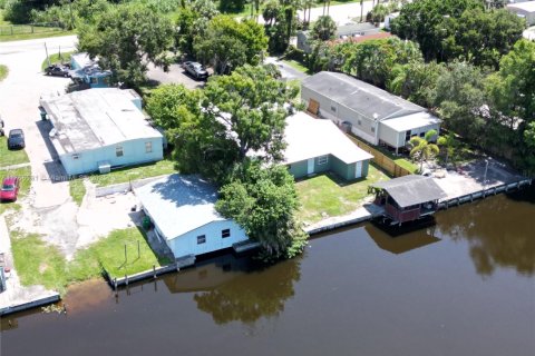 Villa ou maison à vendre à Okeechobee, Floride: 4 chambres № 1962818 - photo 29
