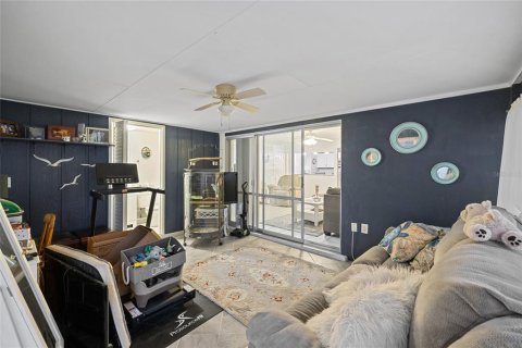 House in North Port, Florida 2 bedrooms, 98.76 sq.m. № 1529460 - photo 21