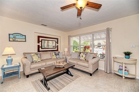 Casa en venta en Sarasota, Florida, 3 dormitorios, 114.64 m2 № 1653951 - foto 5