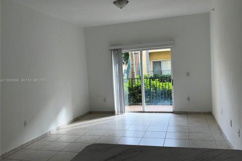 Condominio en alquiler en Doral, Florida, 2 dormitorios, 84.54 m2 № 2019555 - foto 20