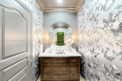 Casa en venta en Miami Beach, Florida, 7 dormitorios, 653.47 m2 № 1992200 - foto 14