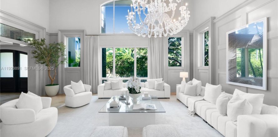 Casa en Miami Beach, Florida 7 dormitorios, 653.47 m2 № 1992200