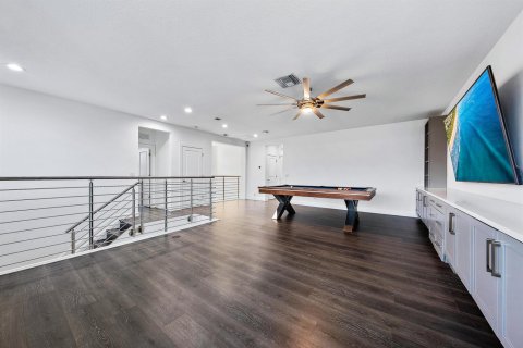 House in Lake Worth, Florida 5 bedrooms, 343.74 sq.m. № 2399652 - photo 20