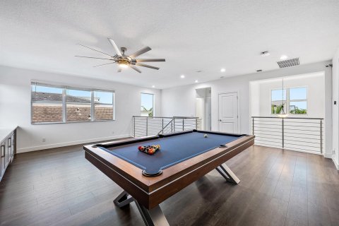 House in Lake Worth, Florida 5 bedrooms, 343.74 sq.m. № 2399652 - photo 22