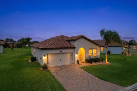 Casa en venta en Lakeland, Florida, 3 dormitorios, 170.57 m2 № 2275740 - foto 2