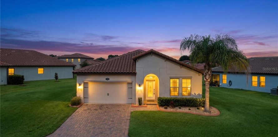 Casa en Lakeland, Florida 3 dormitorios, 170.57 m2 № 2275740
