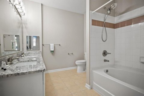 Condo in Davenport, Florida, 3 bedrooms  № 2137643 - photo 19