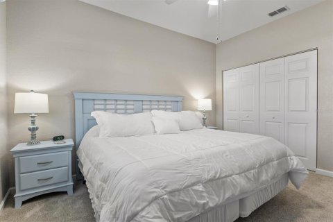 Condo in Davenport, Florida, 3 bedrooms  № 2137643 - photo 18