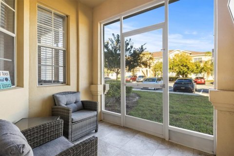 Condo in Davenport, Florida, 3 bedrooms  № 2137643 - photo 4