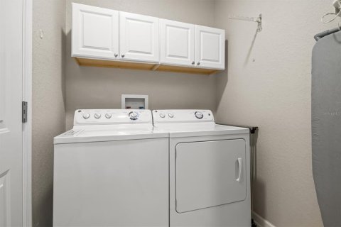 Condo in Davenport, Florida, 3 bedrooms  № 2137643 - photo 23