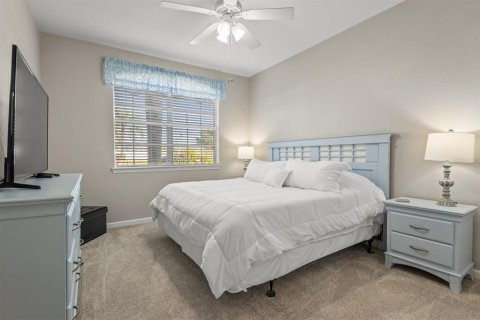 Condo in Davenport, Florida, 3 bedrooms  № 2137643 - photo 17