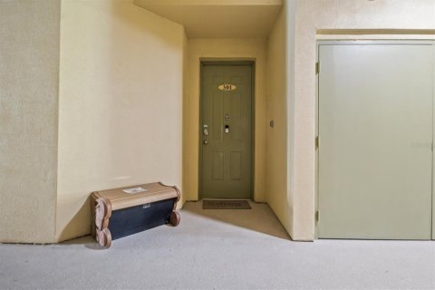 Condo in Davenport, Florida, 3 bedrooms  № 2137643 - photo 26