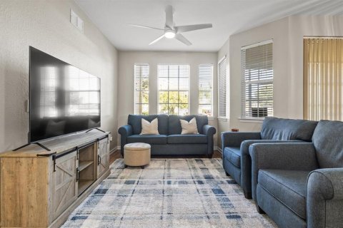 Condo in Davenport, Florida, 3 bedrooms  № 2137643 - photo 9